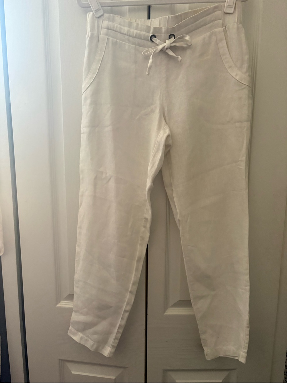 Athleta White Drawstring Jogger Pants